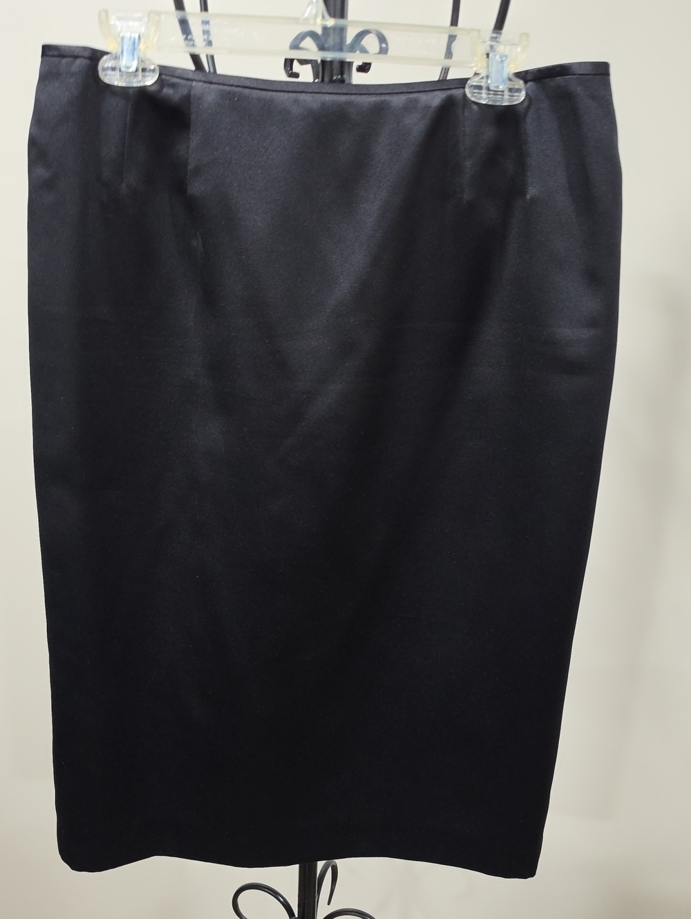 Le Suit Black Women's Pencil Skirt